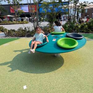 子どもとEXPO｢無料の遊具が結局いちばん(らしい)｣